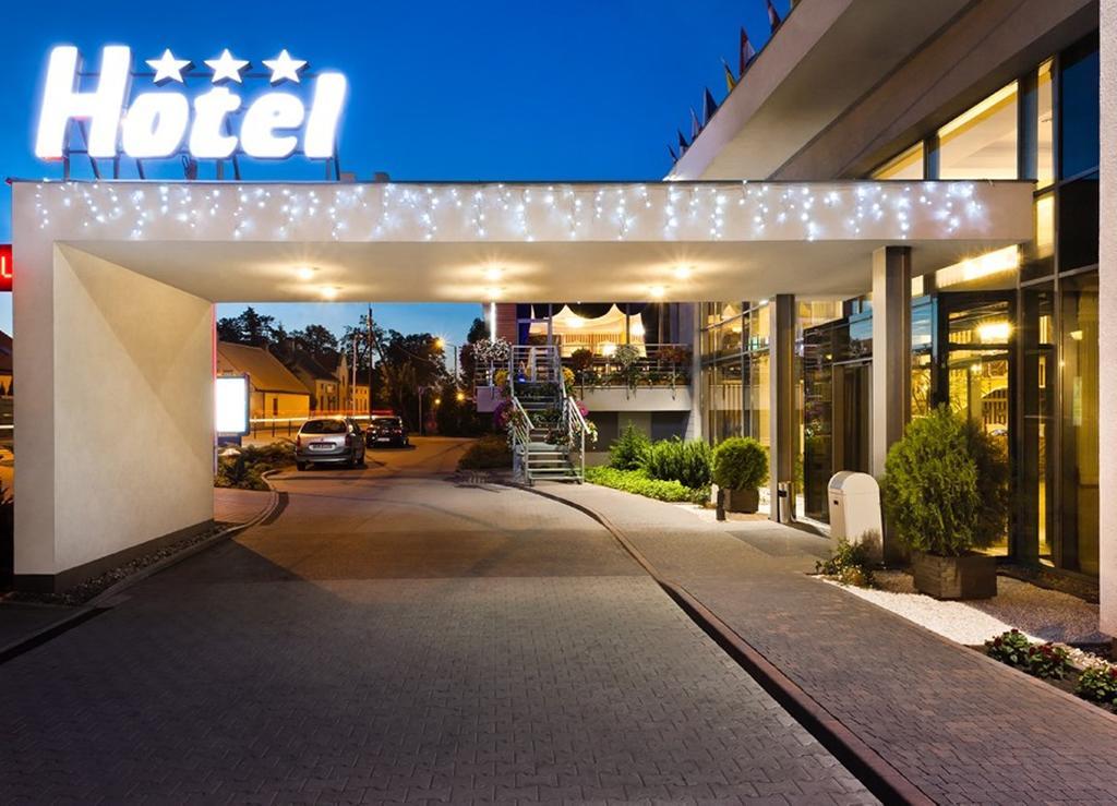 Jasek Premium Hotel Wroclaw Exterior photo