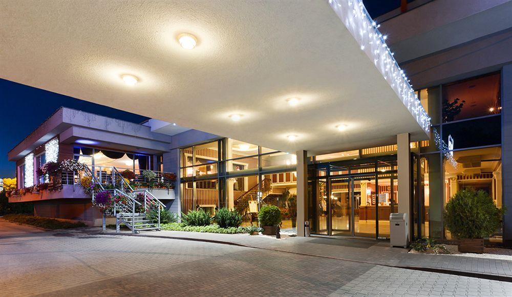 Jasek Premium Hotel Wroclaw Exterior photo