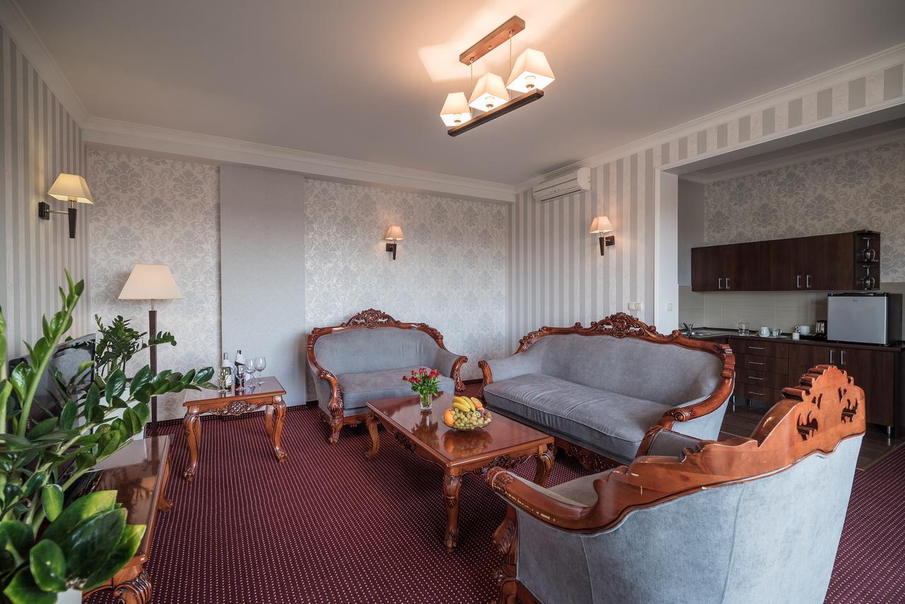 Jasek Premium Hotel Wroclaw Exterior photo