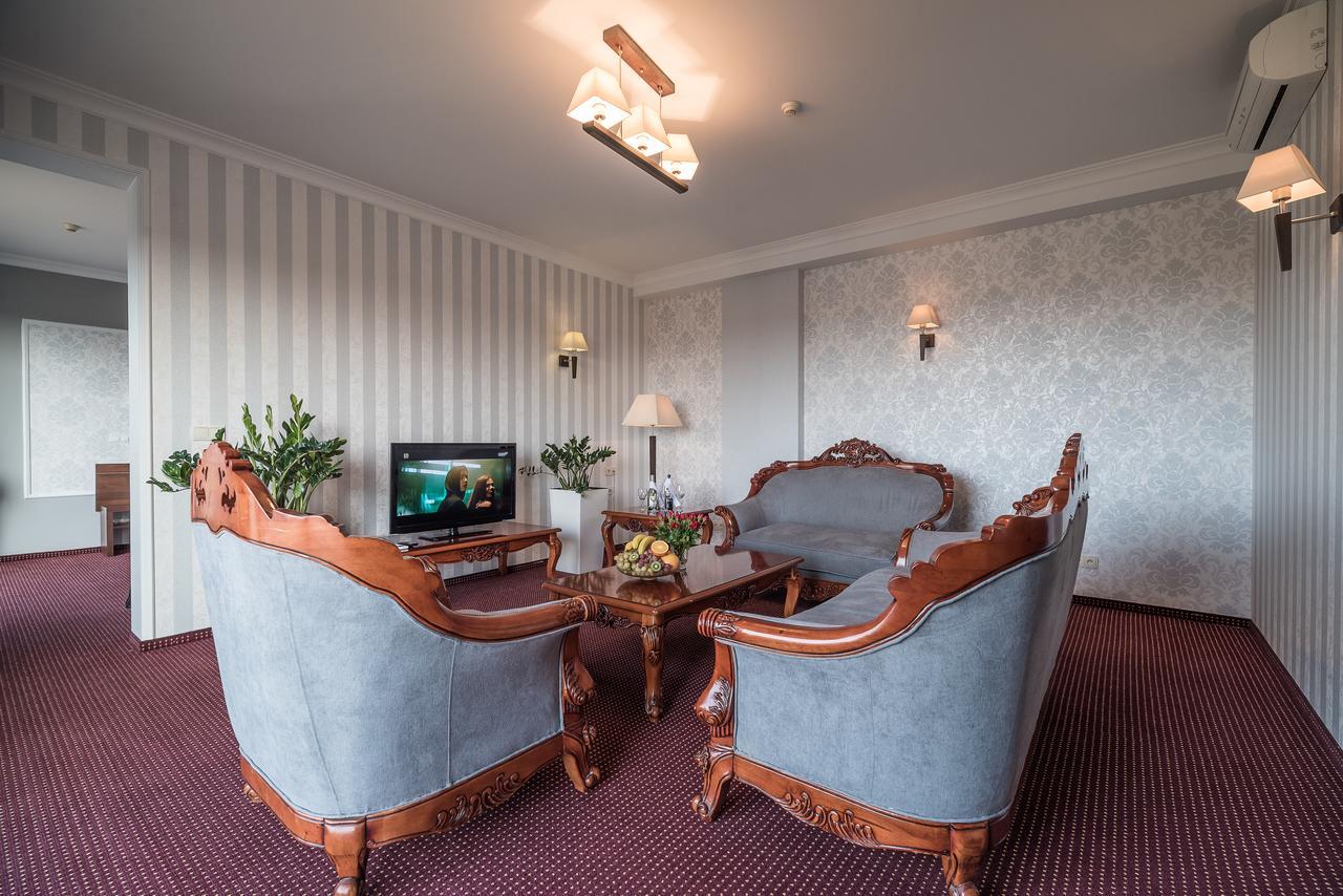 Jasek Premium Hotel Wroclaw Exterior photo