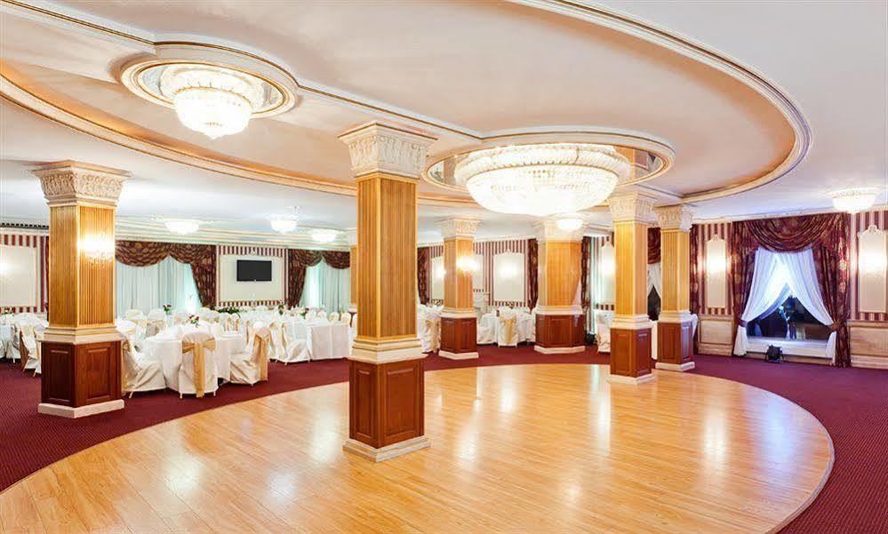 Jasek Premium Hotel Wroclaw Exterior photo