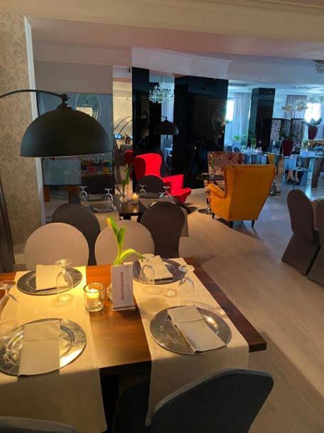 Jasek Premium Hotel Wroclaw Exterior photo